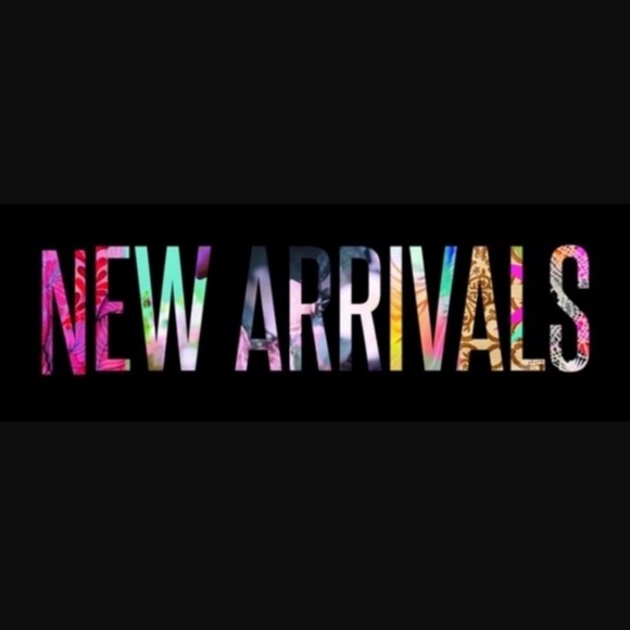 Newest Items Added to My Closet! - Picture 1 of 3